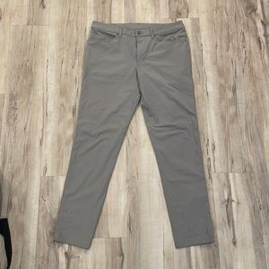 Lululemon ABC Pant Slim 32” Inseam (Stone)
